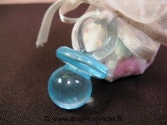 Grande tétine translucide Bleu ciel