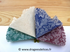 Tulle pas cher en intissé feuilles de vigne Bordeaux
