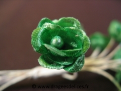 Fleurette pour décoration de mariage, baptême ou communion Vert