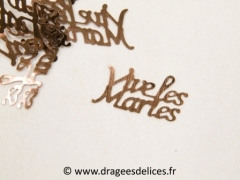 Confettis de table vive les mariés Marron