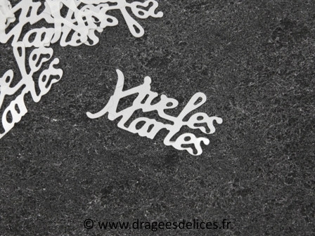 Confettis de table vive les mariés