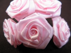 Grosse rosette ourlée pour mariage, baptême et communion Rose