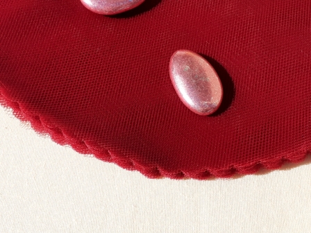 Tulle rond quadrillé pour dragées pas cher : Tulle rond quadrillé bordeaux pour dragées pas cher